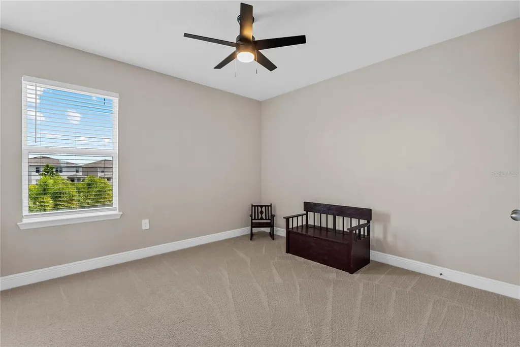 17727 Cantarina Cove Bradenton FL 34211