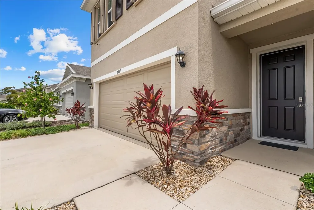 17727 Cantarina Cove Bradenton FL 34211