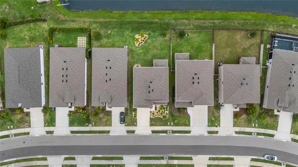 17727 Cantarina Cove Bradenton FL 34211