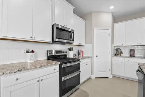 17727 Cantarina Cove Bradenton FL 34211