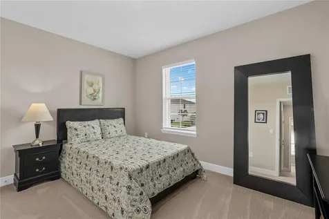 17727 Cantarina Cove Bradenton FL 34211