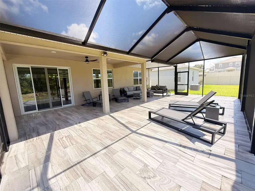 12055 Forest Manor Lane Seffner FL 33584