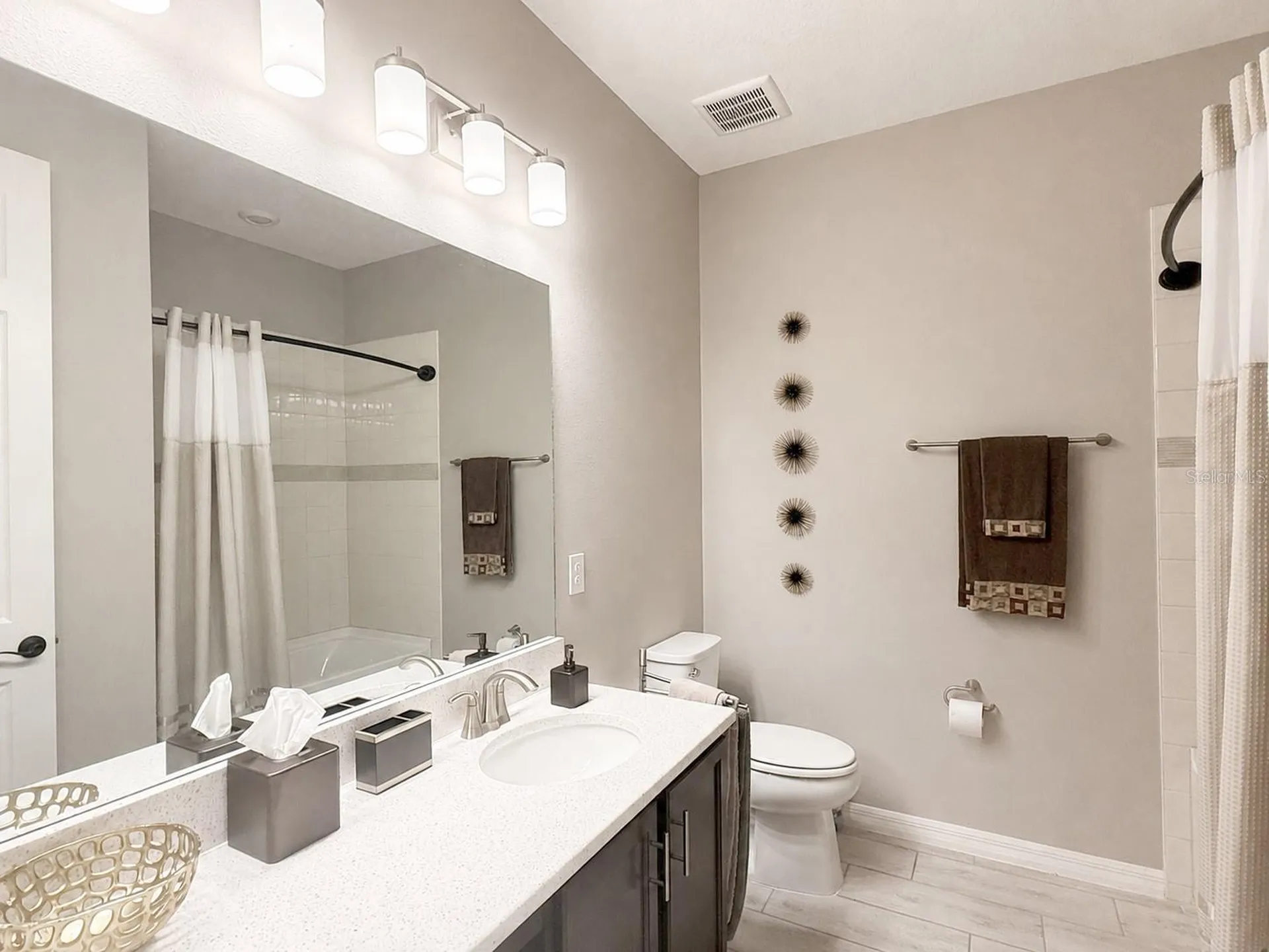 12055 Forest Manor Lane Seffner FL 33584