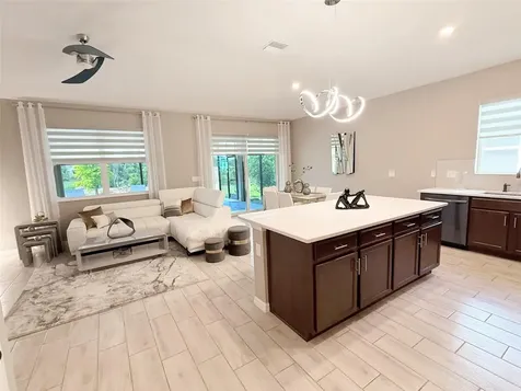 12055 Forest Manor Lane Seffner FL 33584