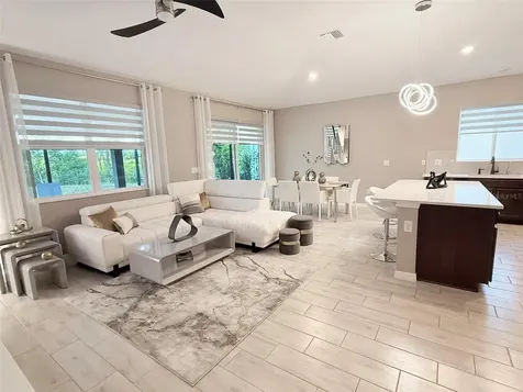 12055 Forest Manor Lane Seffner FL 33584