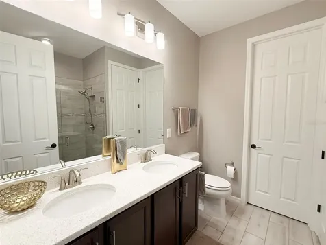 12055 Forest Manor Lane Seffner FL 33584