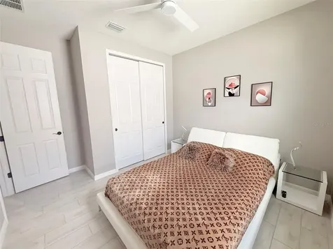 12055 Forest Manor Lane Seffner FL 33584