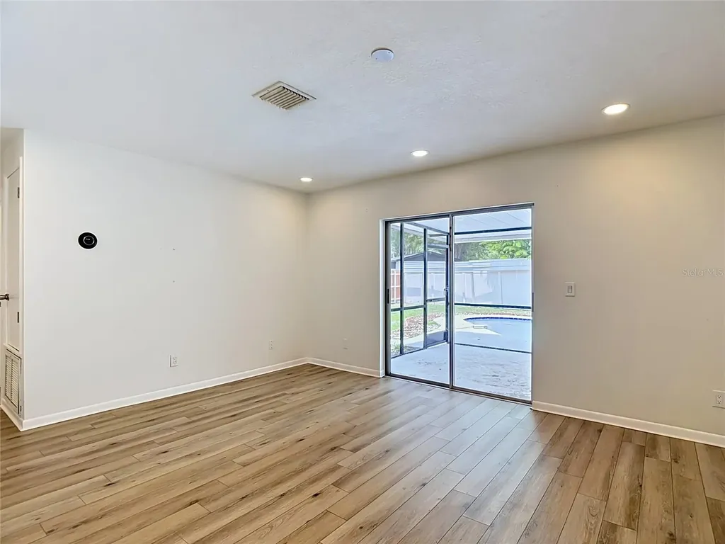 4321 Foxglen Lane Tampa FL 33624