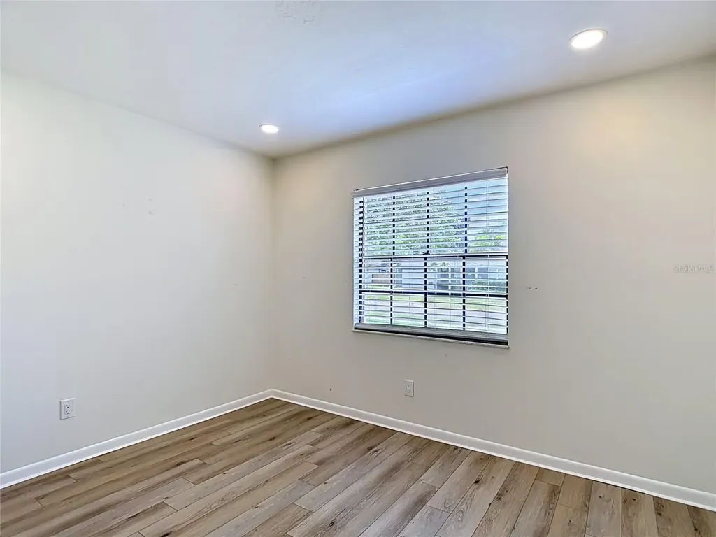 4321 Foxglen Lane Tampa FL 33624