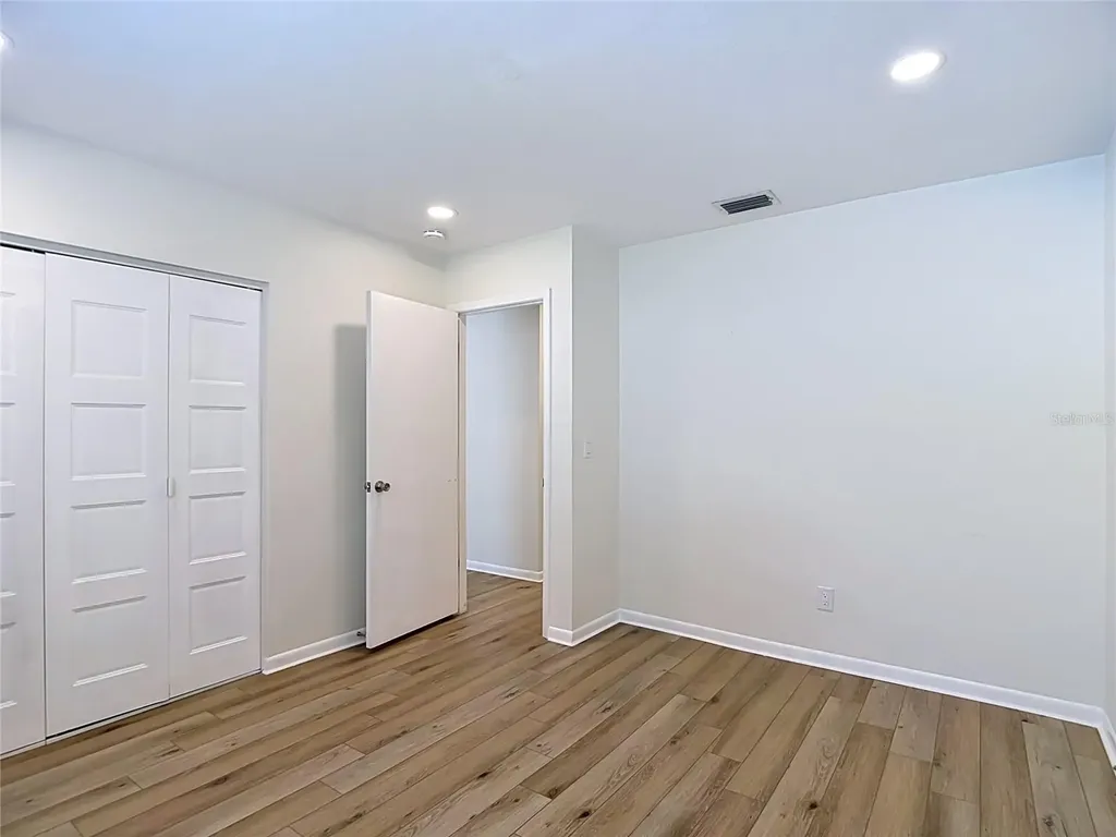 4321 Foxglen Lane Tampa FL 33624
