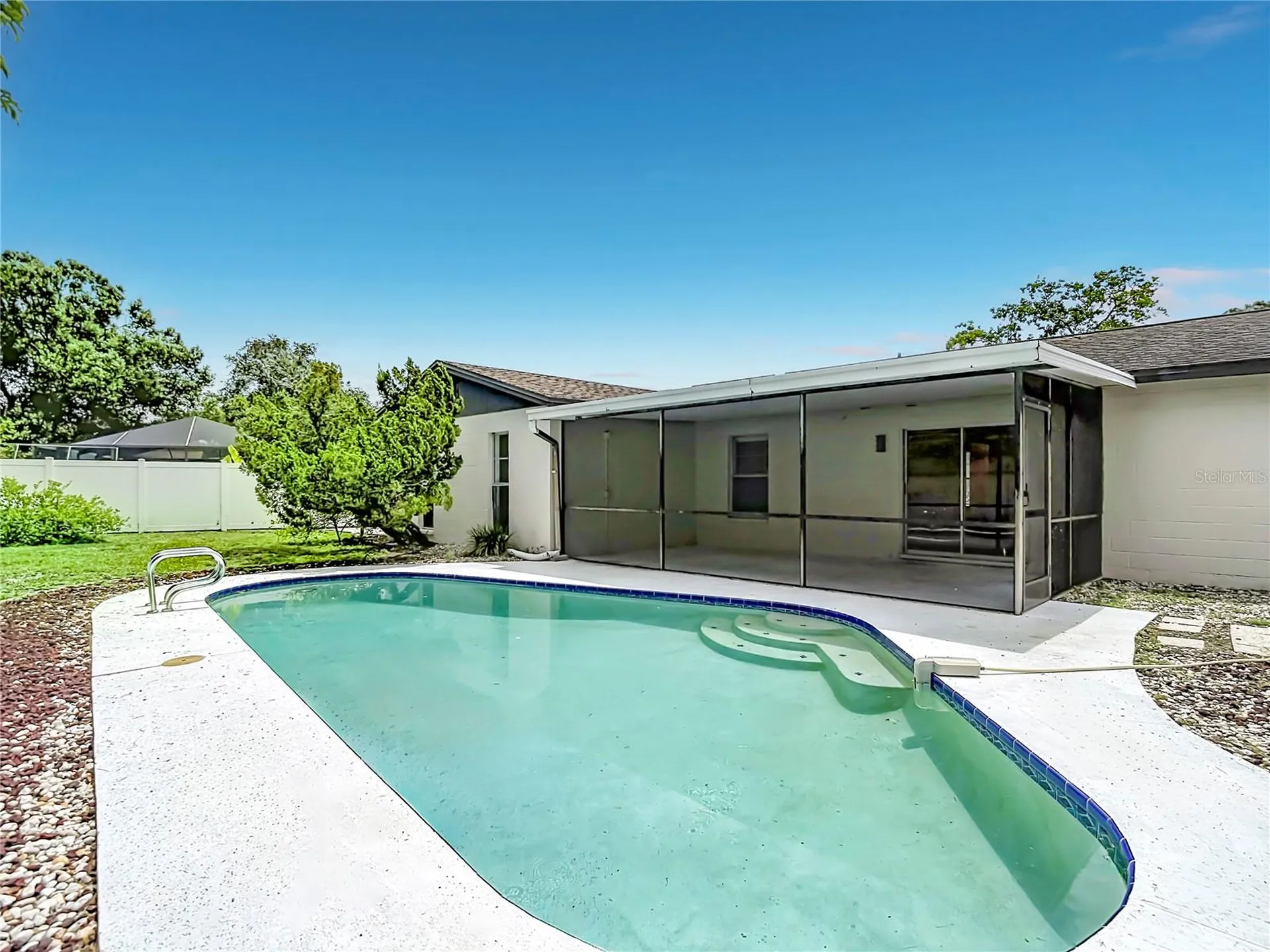 4321 Foxglen Lane Tampa FL 33624