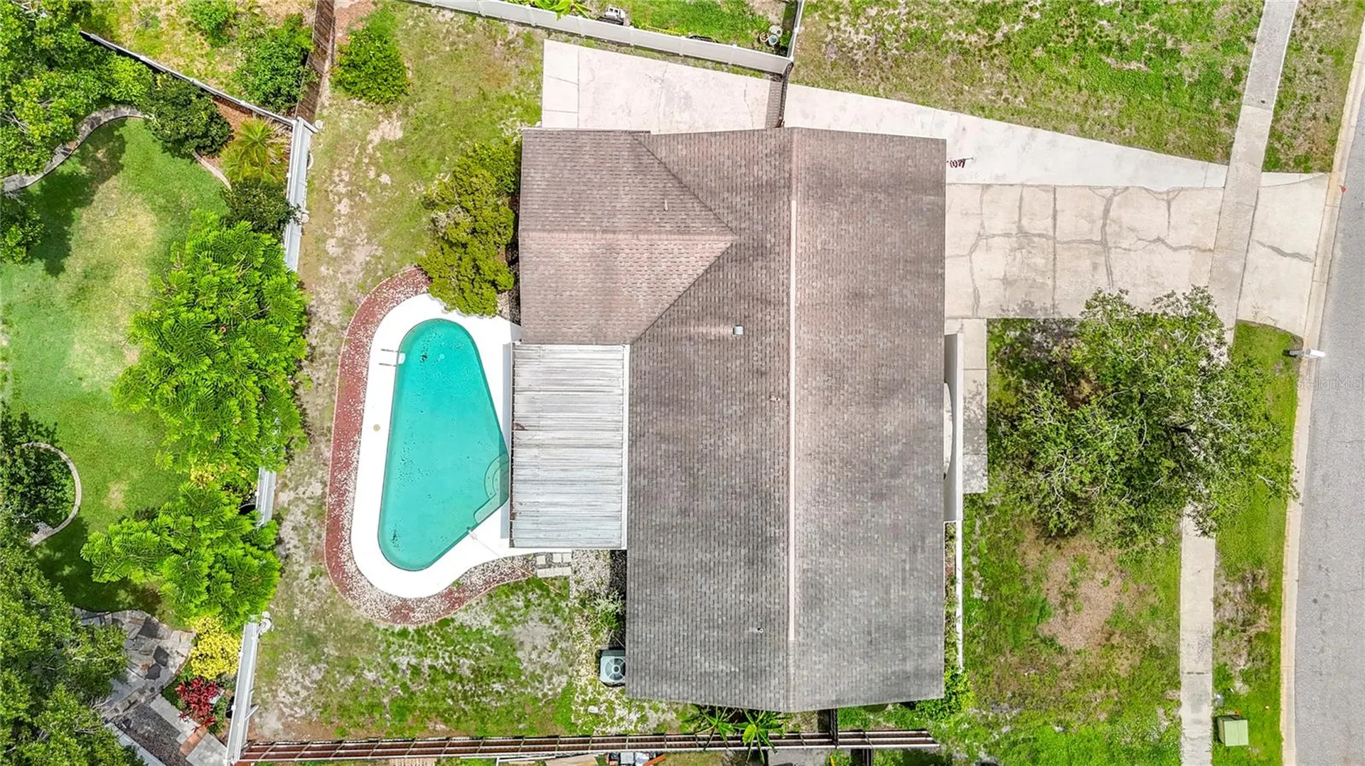 4321 Foxglen Lane Tampa FL 33624