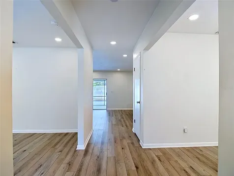 4321 Foxglen Lane Tampa FL 33624