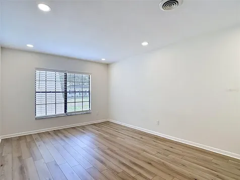 4321 Foxglen Lane Tampa FL 33624
