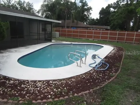 4321 Foxglen Lane Tampa FL 33624