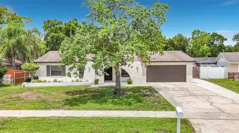 4321 Foxglen Lane Tampa FL 33624