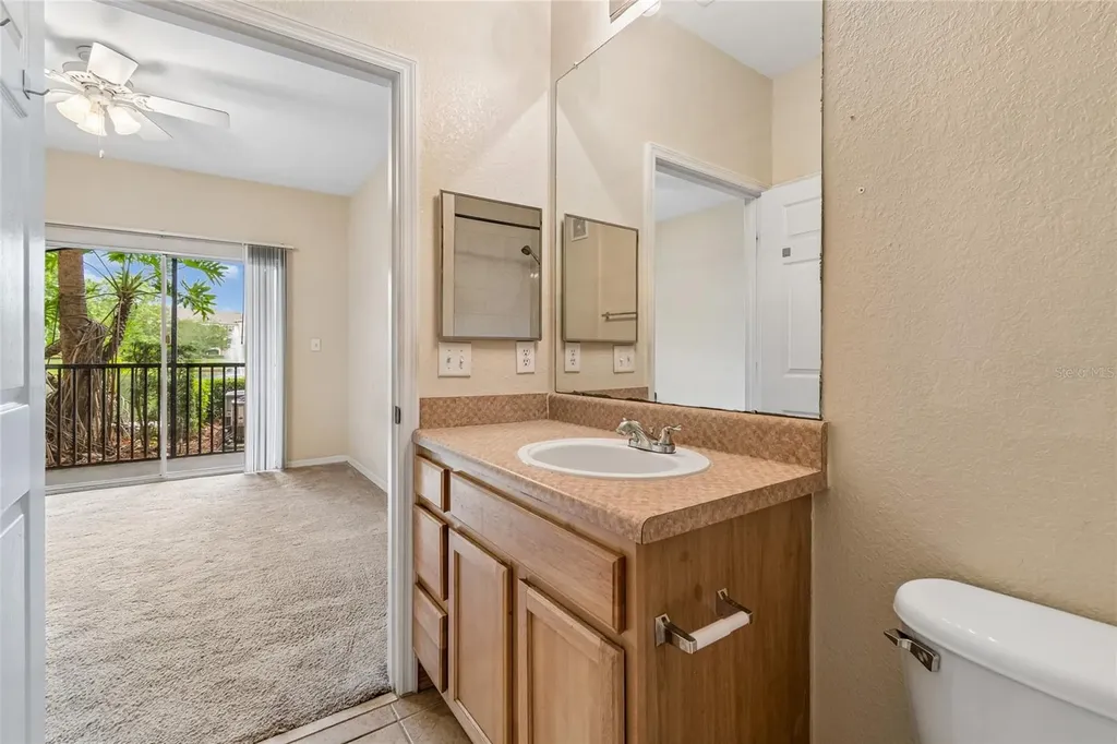 10203 Courtney Palms Boulevard Tampa FL 33619