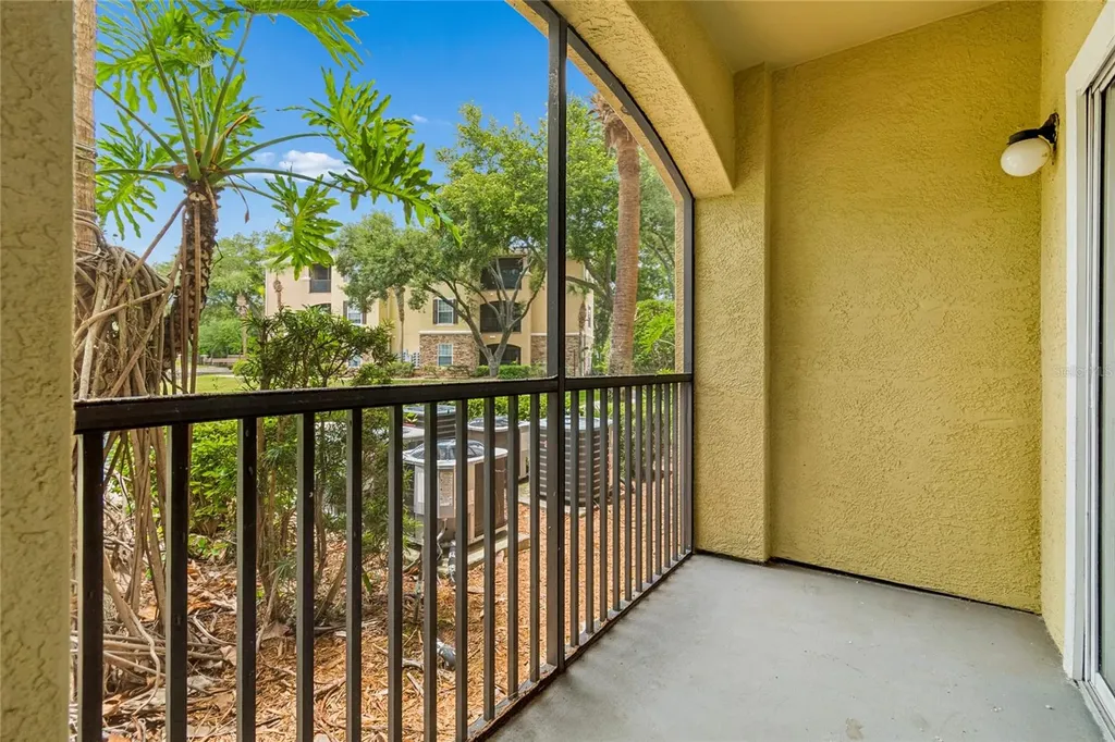 10203 Courtney Palms Boulevard Tampa FL 33619