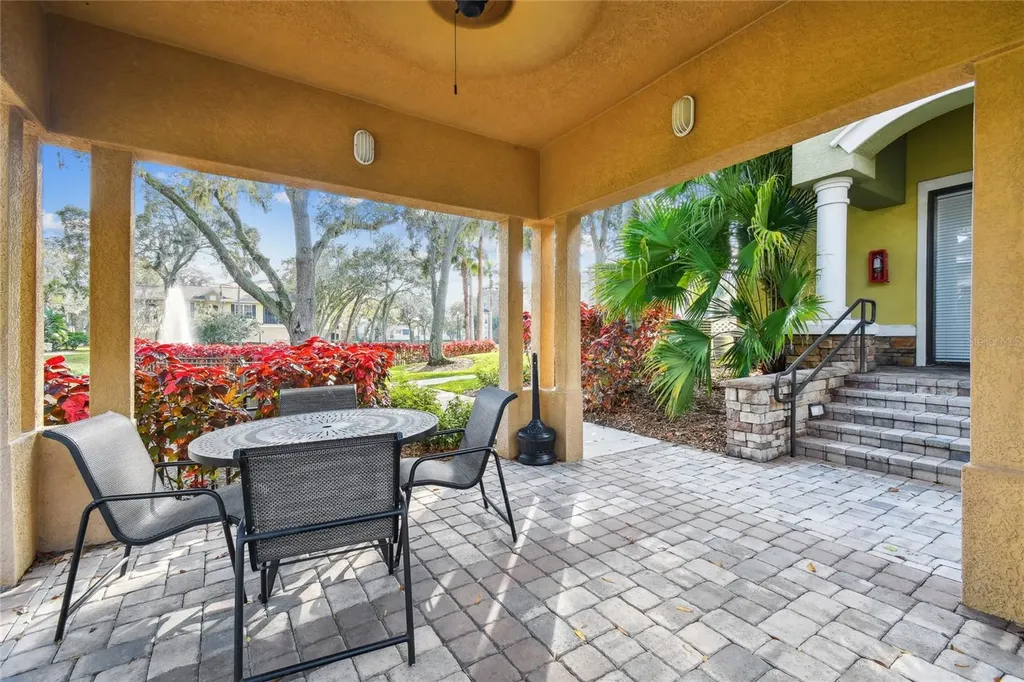 10203 Courtney Palms Boulevard Tampa FL 33619