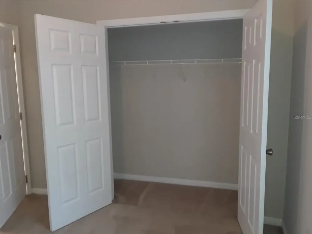 2533 Old Kent Circle Kissimmee FL 34758