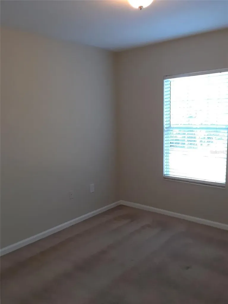 2533 Old Kent Circle Kissimmee FL 34758