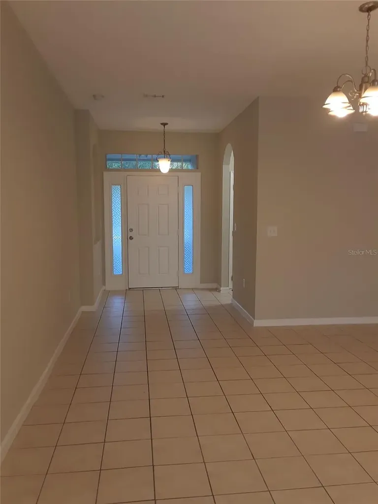 2533 Old Kent Circle Kissimmee FL 34758