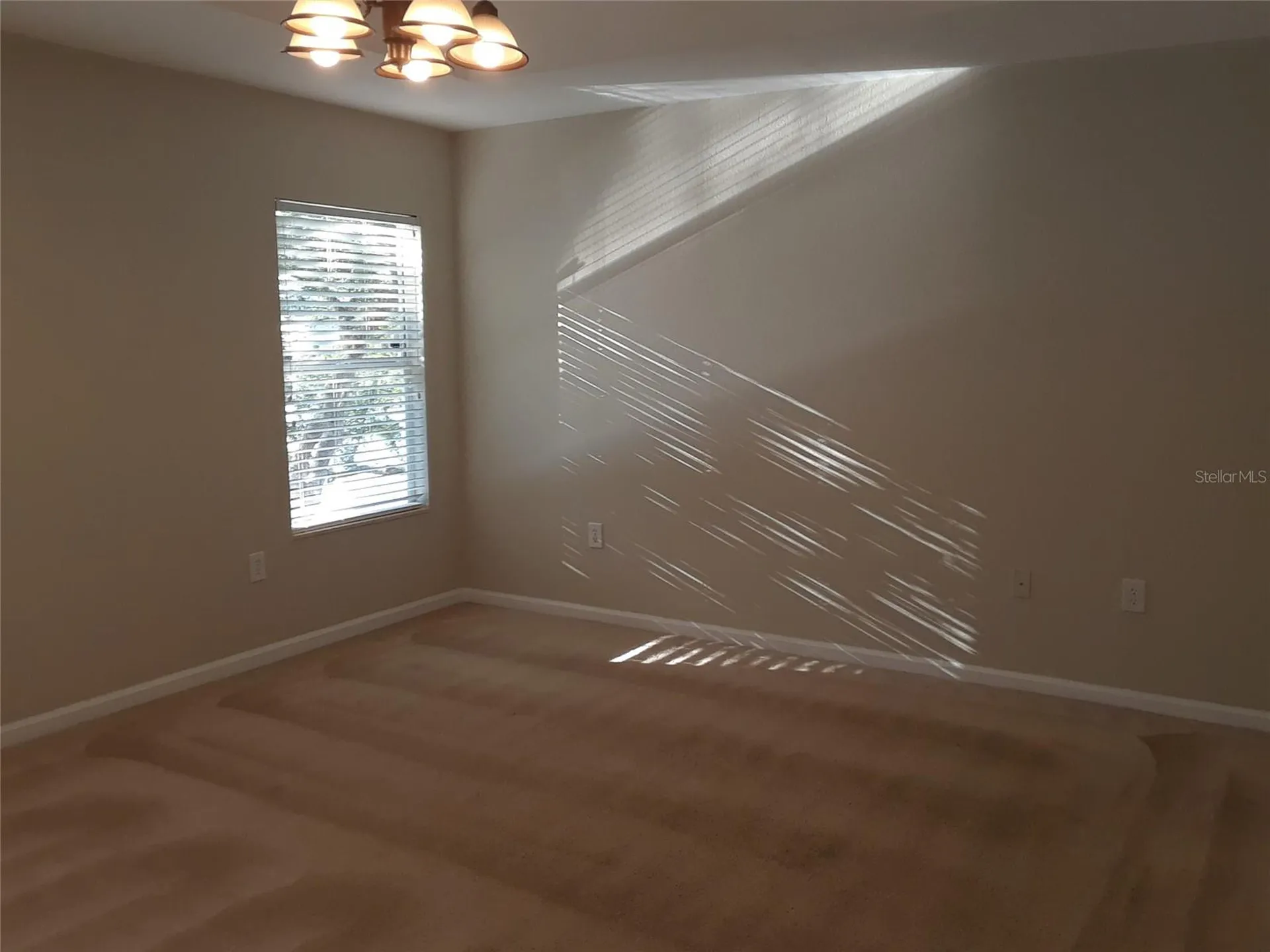 2533 Old Kent Circle Kissimmee FL 34758