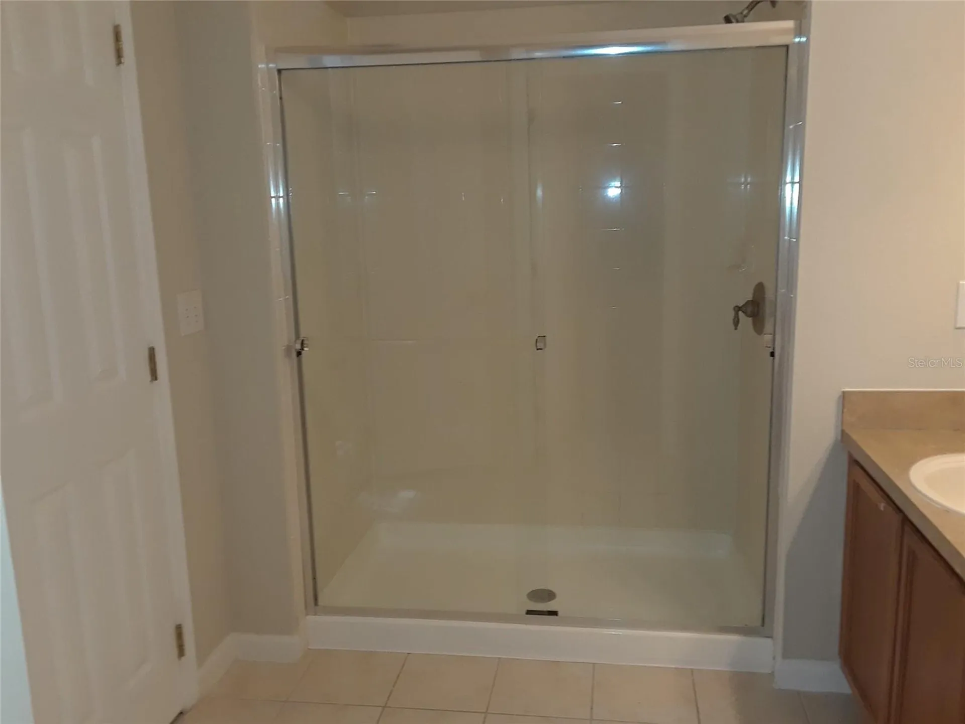 2533 Old Kent Circle Kissimmee FL 34758