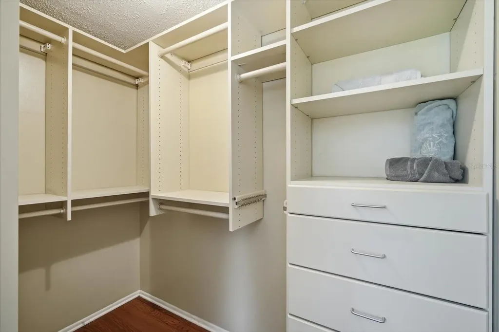 2811 Avenue C Bradenton Beach FL 34217