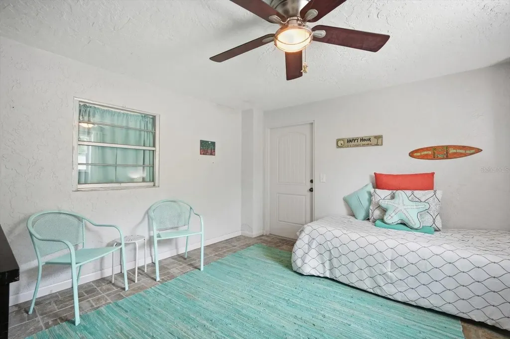 2811 Avenue C Bradenton Beach FL 34217