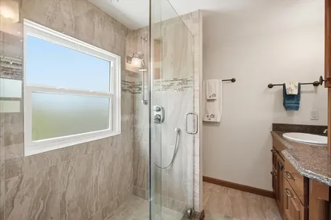 2811 Avenue C Holmes Beach FL 34217