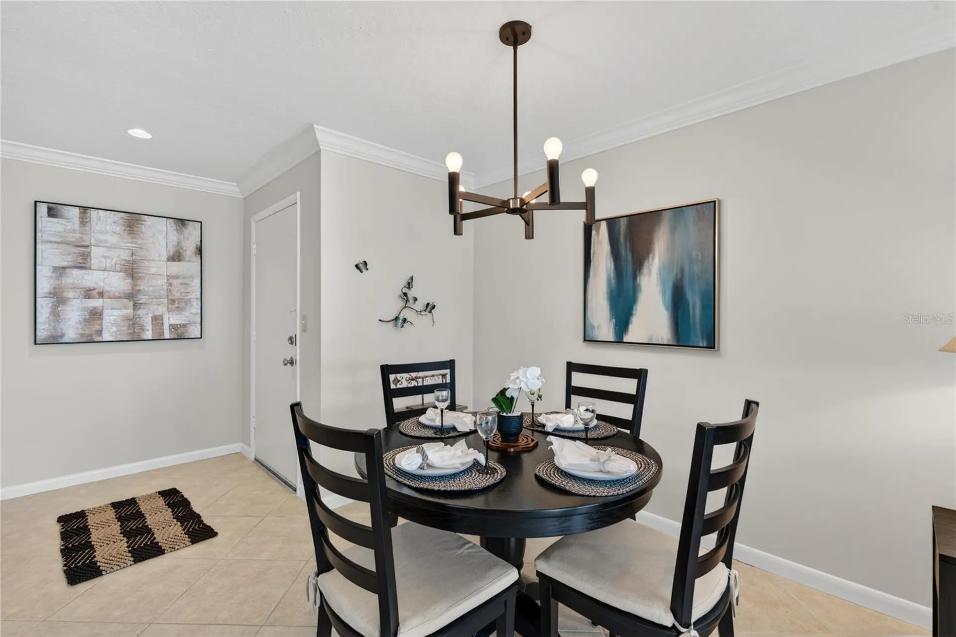 1128 W Peppertree Lane Sarasota FL 34242