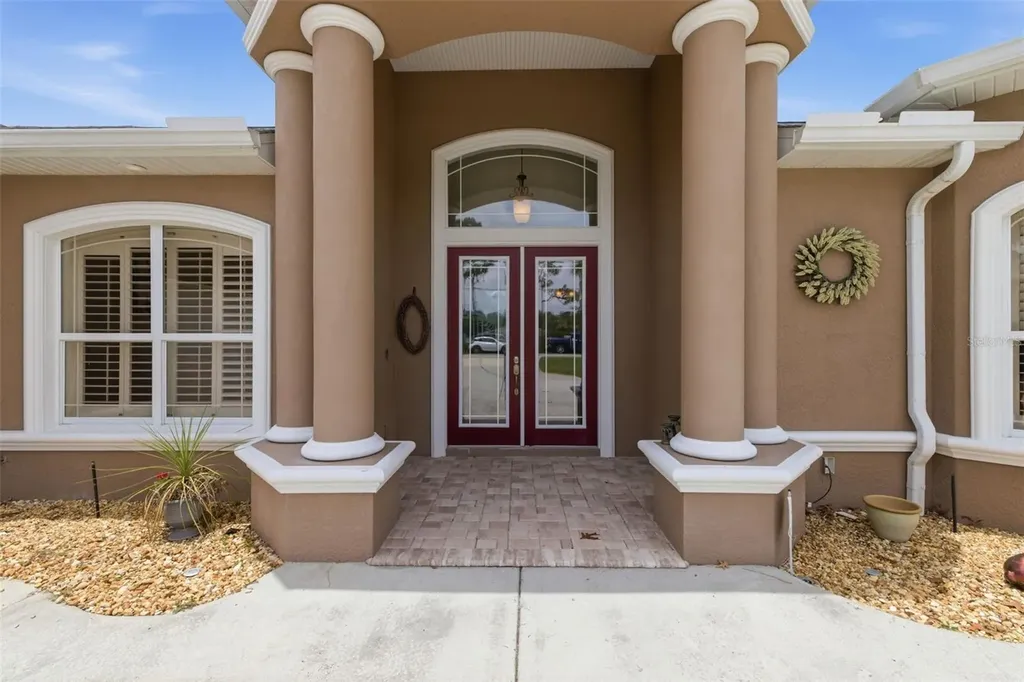 11145 Mountain Mockingbird Road Weeki Wachee FL 34614
