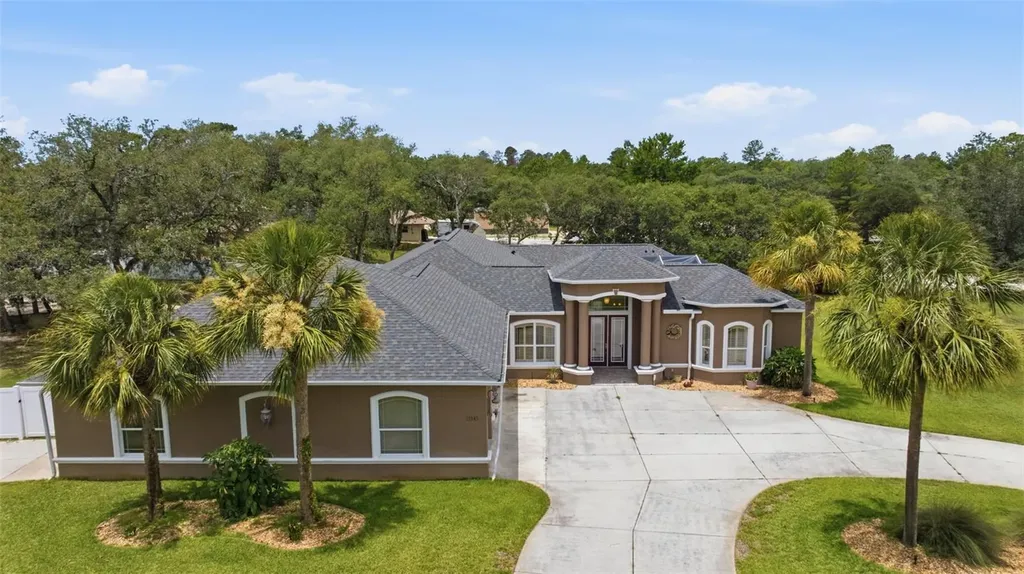 11145 Mountain Mockingbird Road Weeki Wachee FL 34614