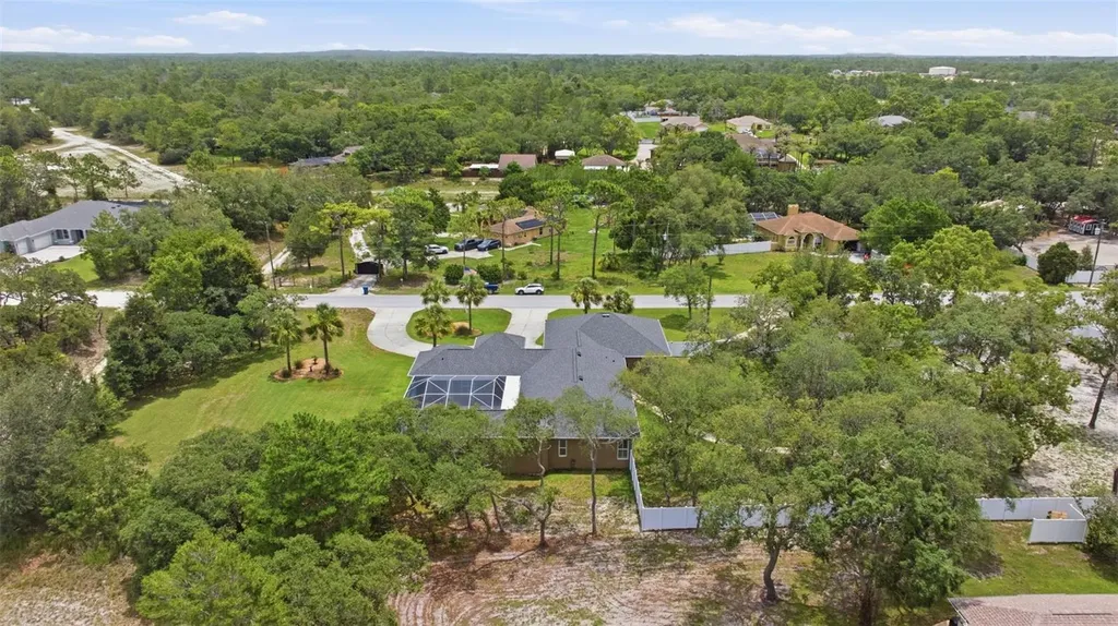 11145 Mountain Mockingbird Road Weeki Wachee FL 34614