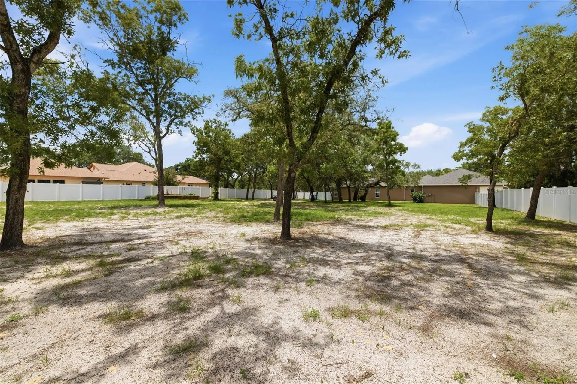 11145 Mountain Mockingbird Road Weeki Wachee FL 34614