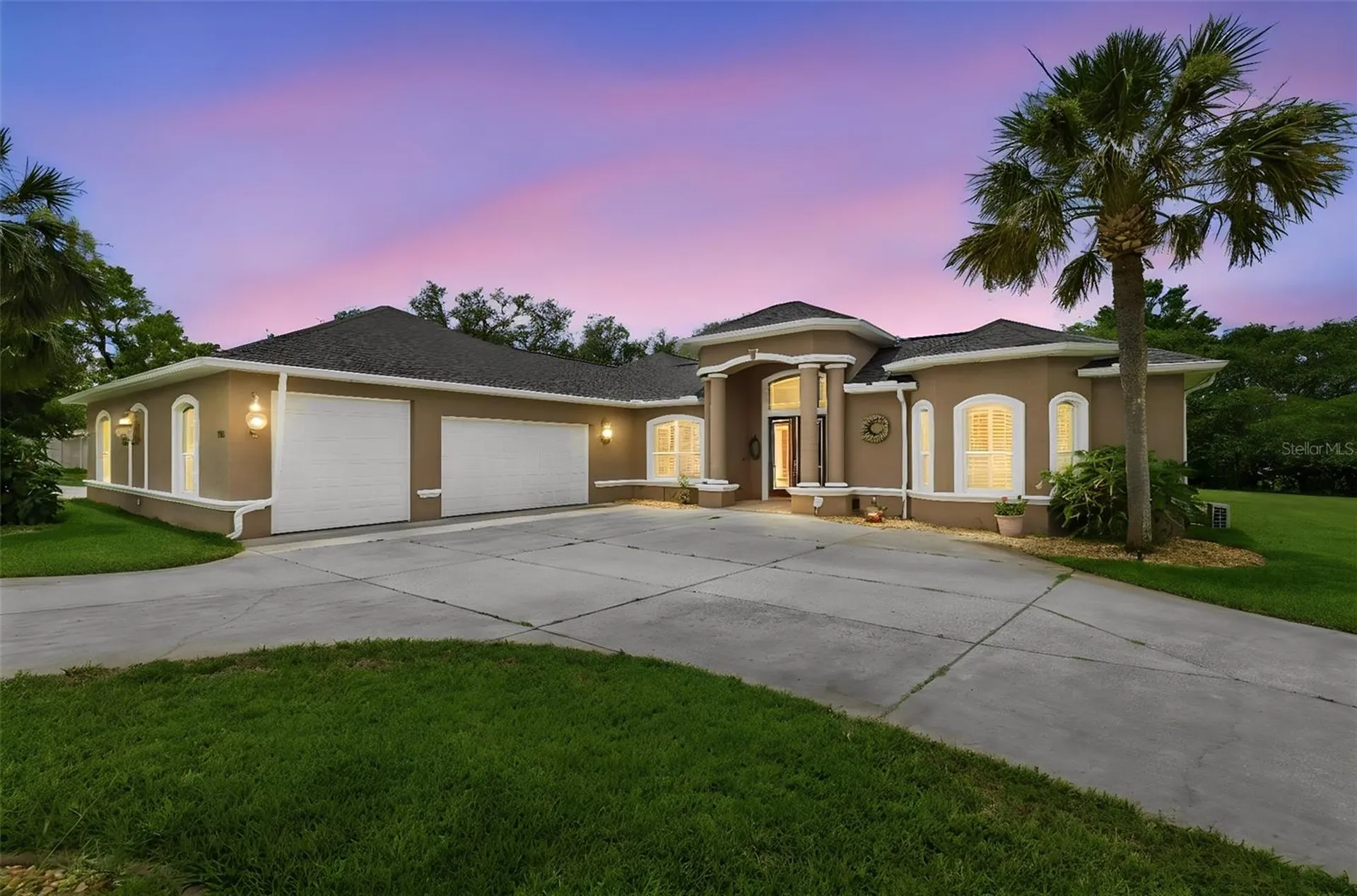 11145 Mountain Mockingbird Road Weeki Wachee FL 34614