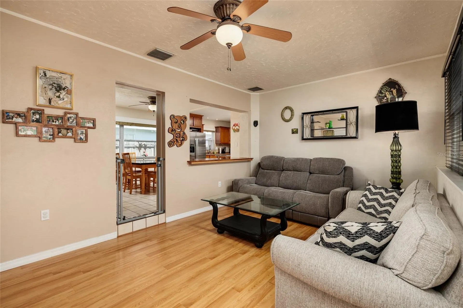 511 74th Avenue N St Petersburg FL 33702