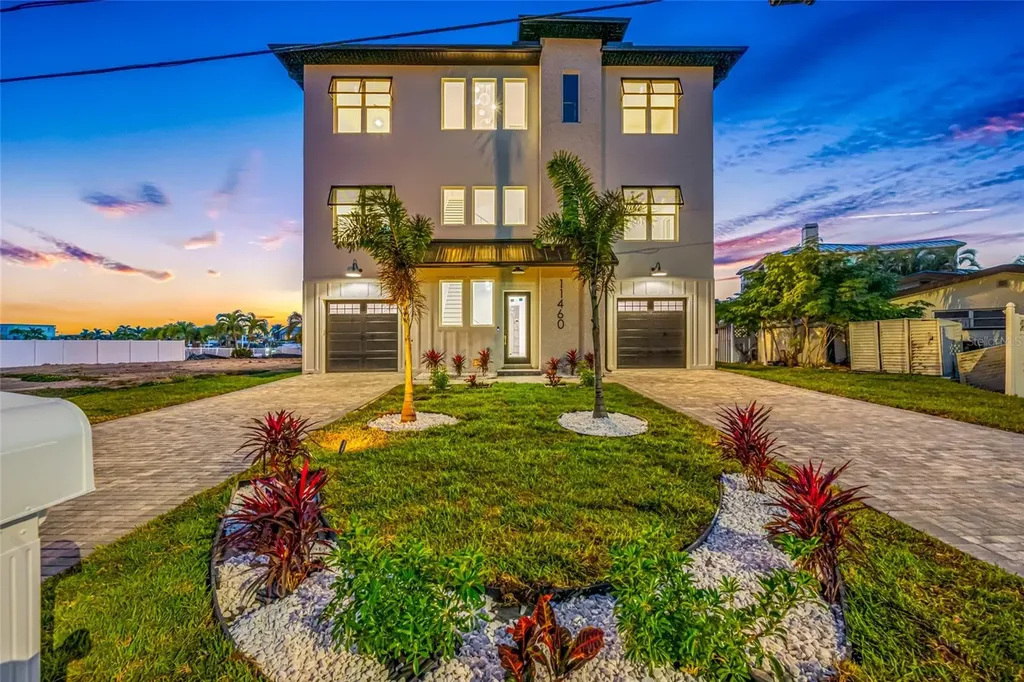 11460 7th Street E Treasure Island FL 33706