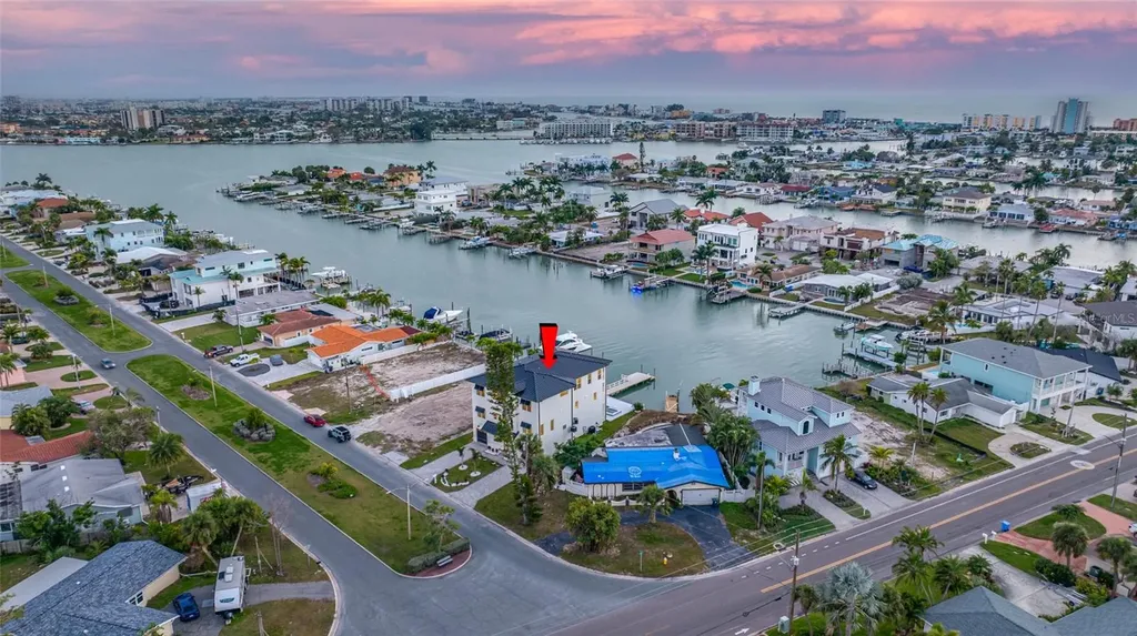 11460 7th Street E Treasure Island FL 33706