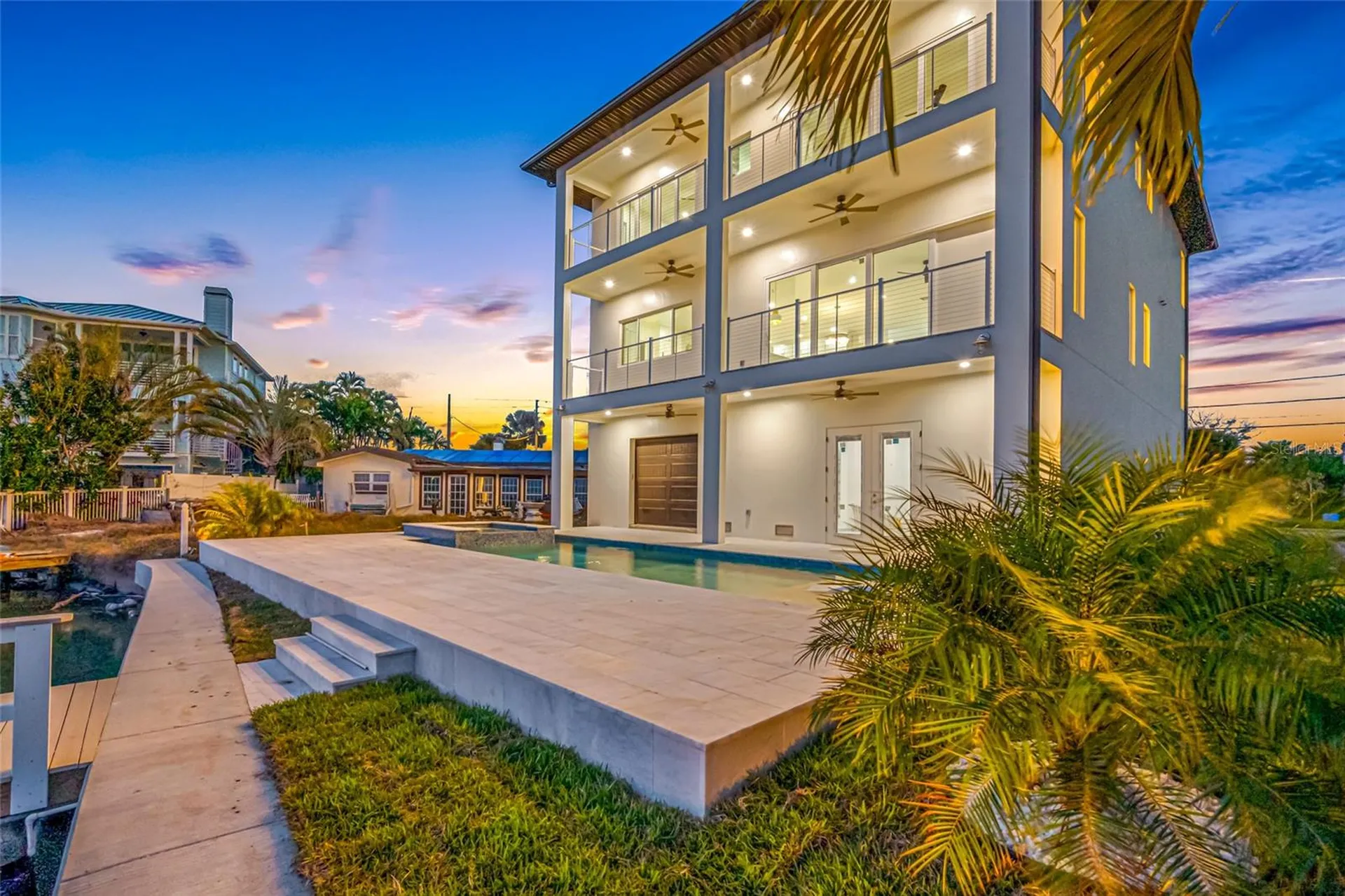 11460 7th Street E Treasure Island FL 33706