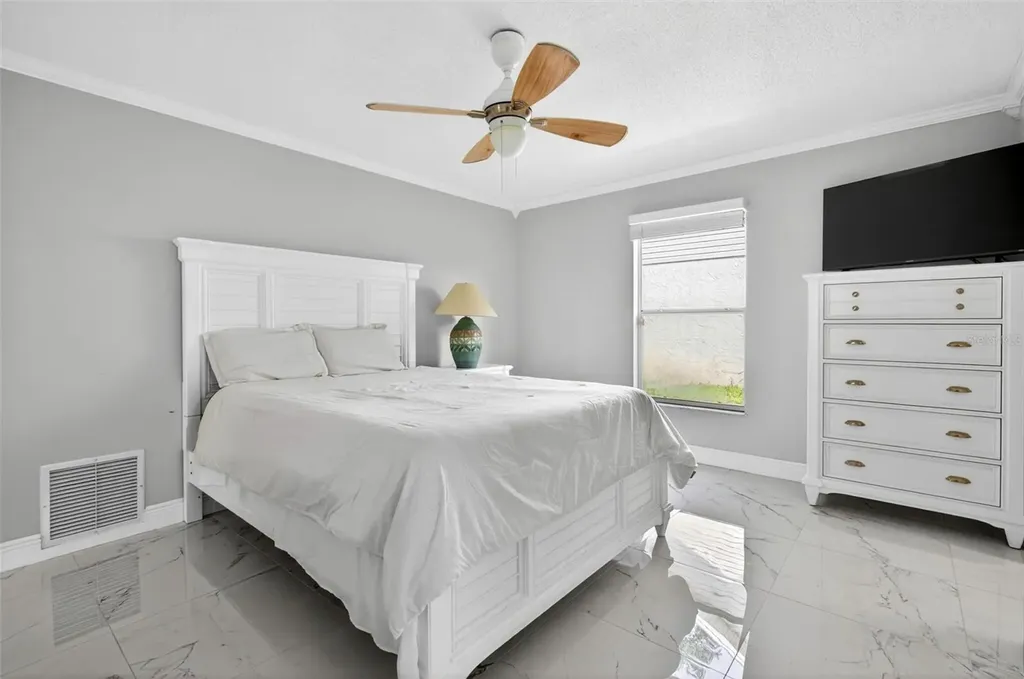 1179 Peachtree Daytona Beach FL 32114