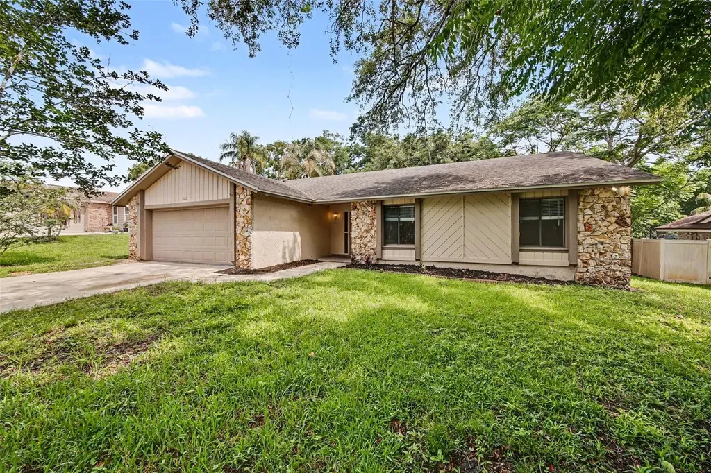 612 Heather Brite Circle Apopka FL 32712