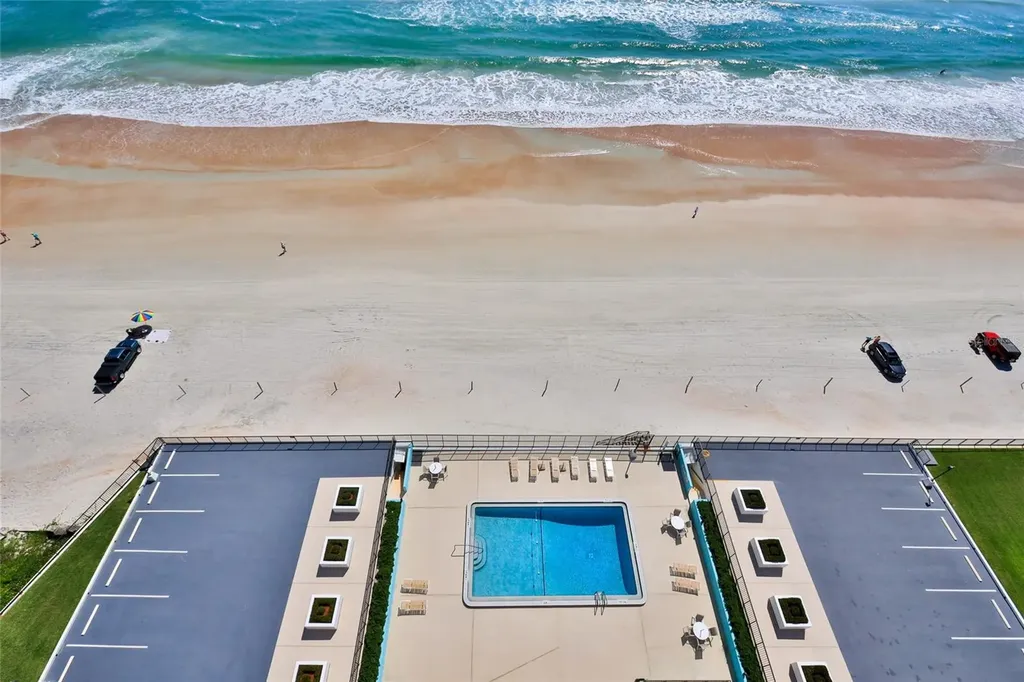 2200 N Atlantic Avenue Daytona Beach FL 32118