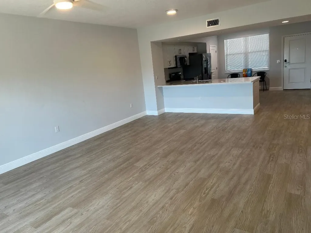 960 Starkey Road Largo FL 33771
