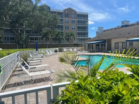 960 Starkey Road Largo FL 33771