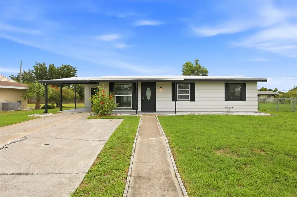 22188 Lasalle Road Port Charlotte FL 33952