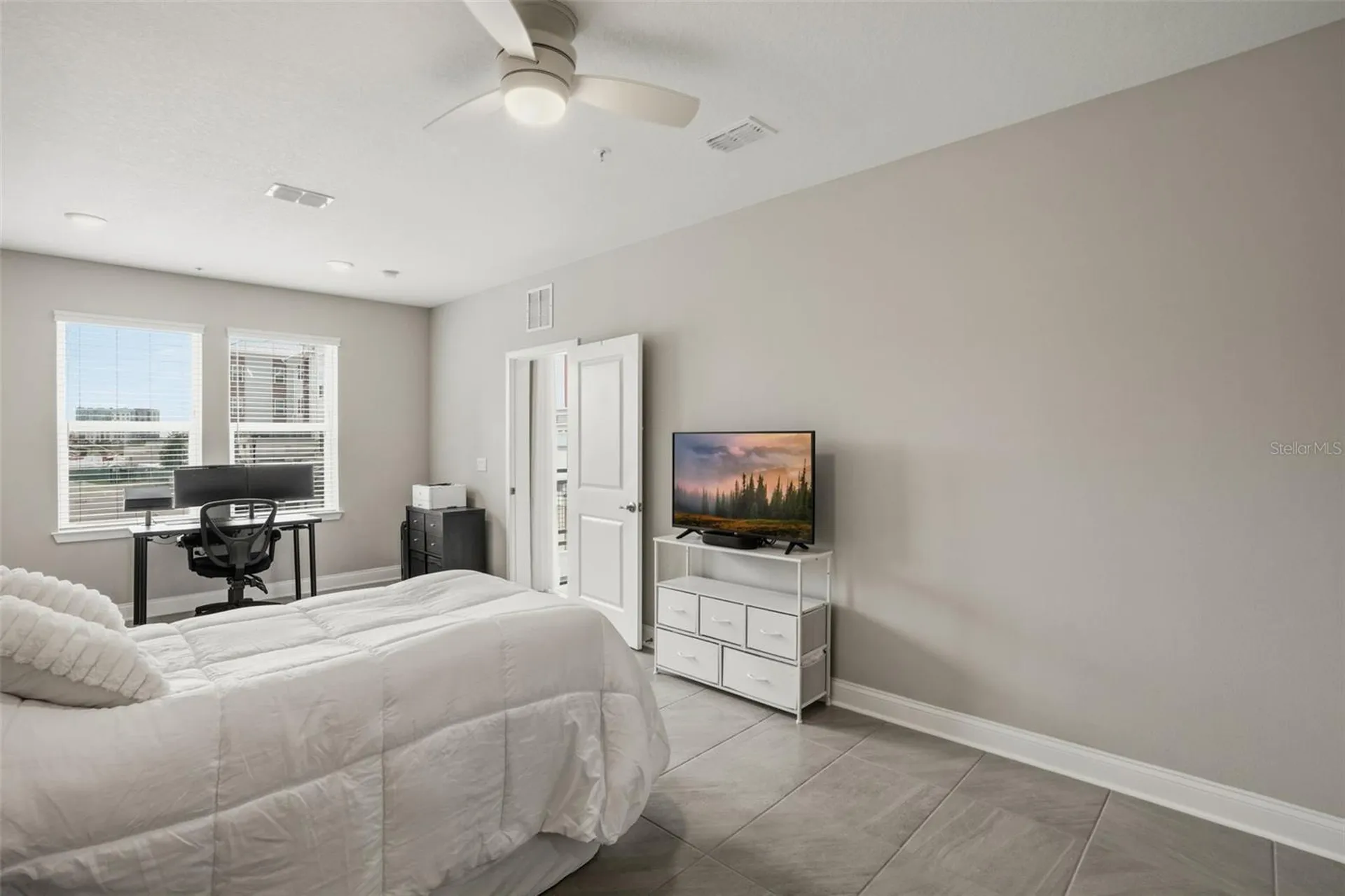 7557 Laureate Boulevard Orlando FL 32827