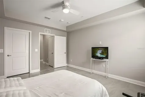 7557 Laureate Boulevard Orlando FL 32827