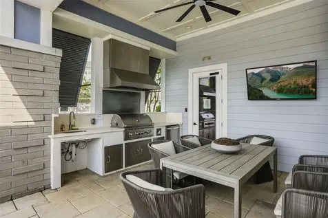 7557 Laureate Boulevard Orlando FL 32827